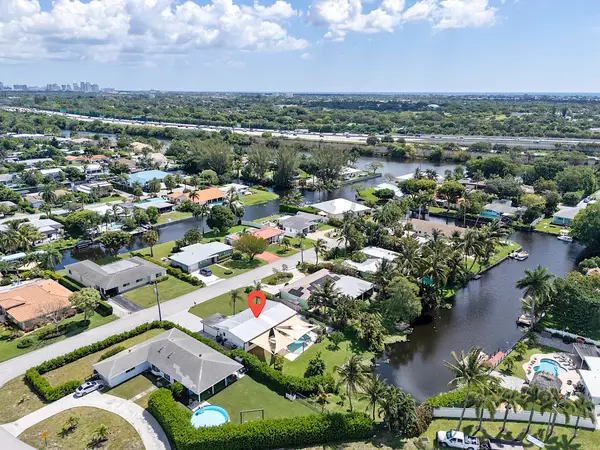 1510 Carandis Circle, Lake Clarke Shores, FL 33406