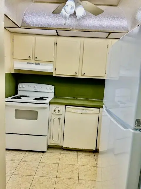 7960 Sunrise Lakes Drive N #205, Sunrise, FL 33322 - #3