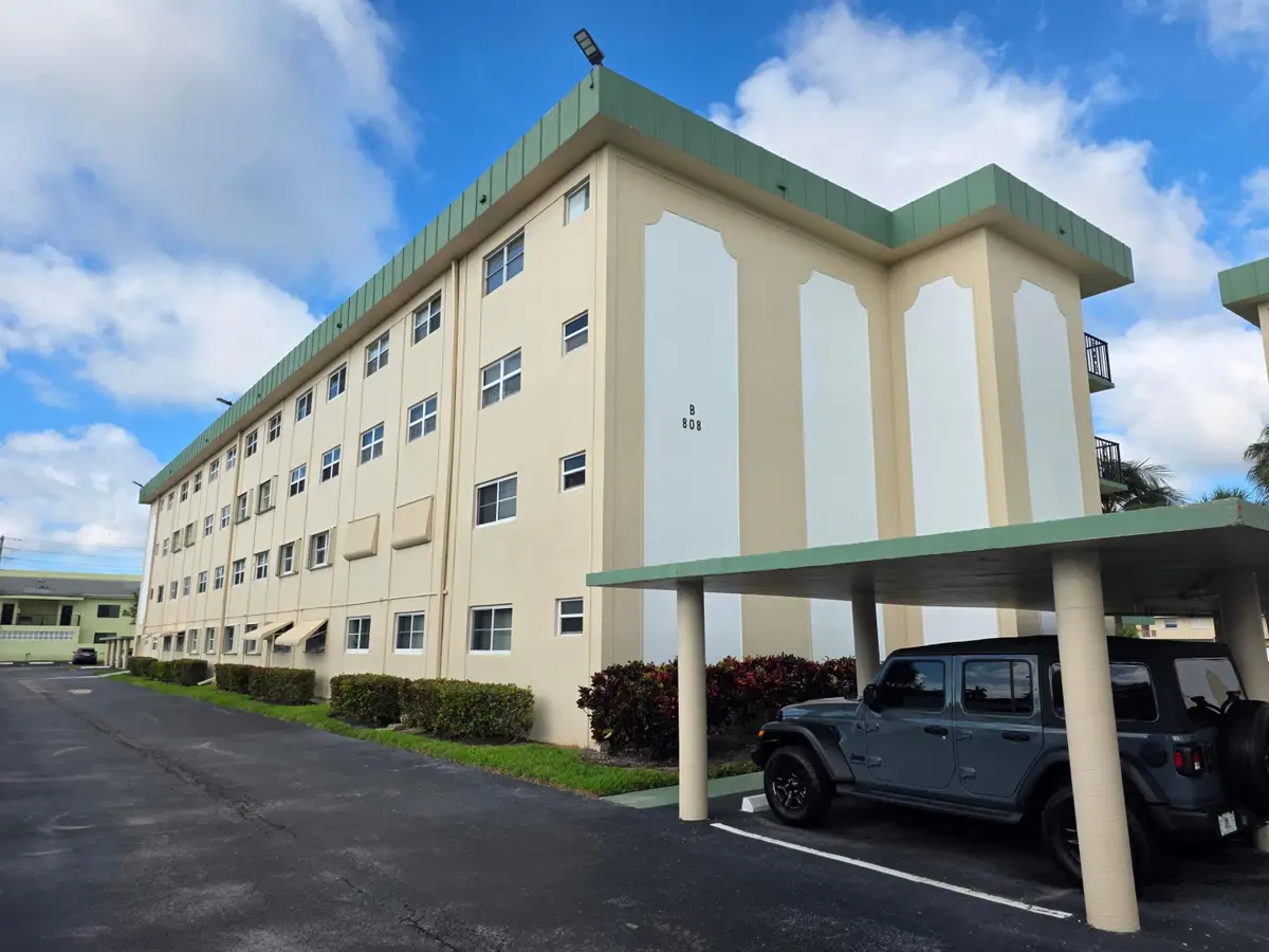 808 SE 7th Street #101, Deerfield Beach, FL 33441 - #1