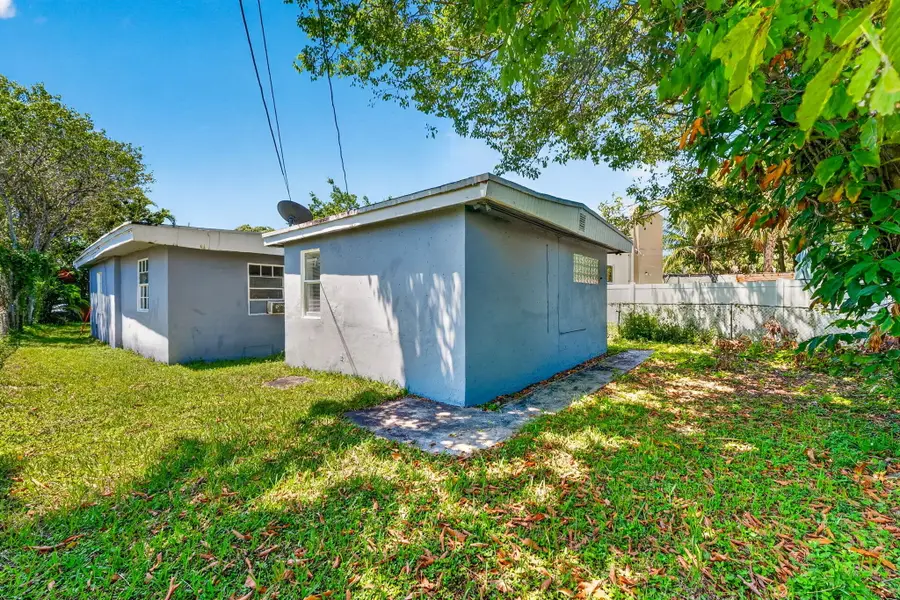 2917 NW 7th Court #2917, Fort Lauderdale, FL 33311 - #2