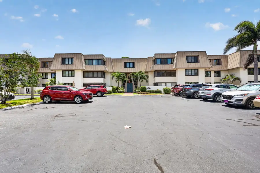 1800 SE Saint Lucie Boulevard #11-203, Stuart, FL 34996 - #2
