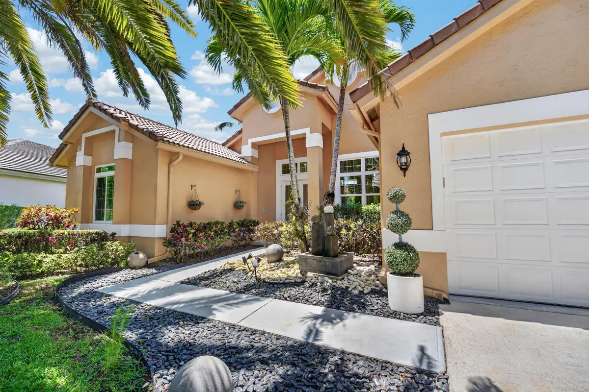 3043 Lakewood Drive, Weston, FL 33332 - #1