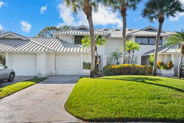 5662 SE Foxcross Place, Stuart, FL 34997