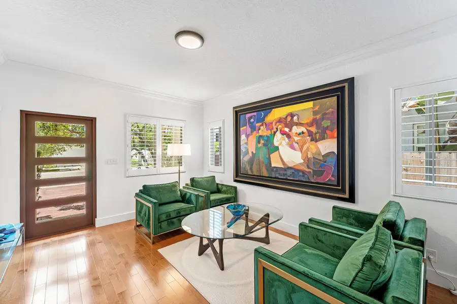 808 SW 7th Avenue, Fort Lauderdale, FL 33315 - #2