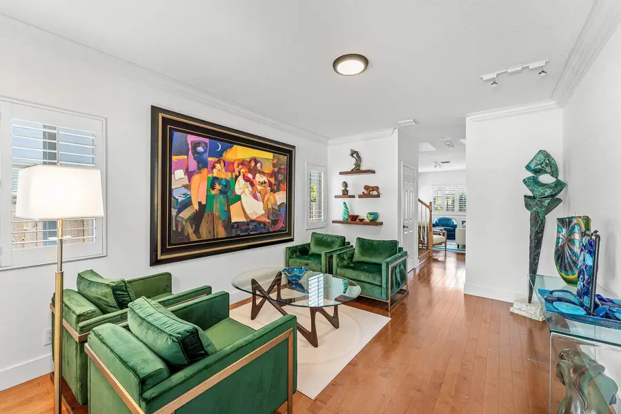 808 SW 7th Avenue, Fort Lauderdale, FL 33315 - #3