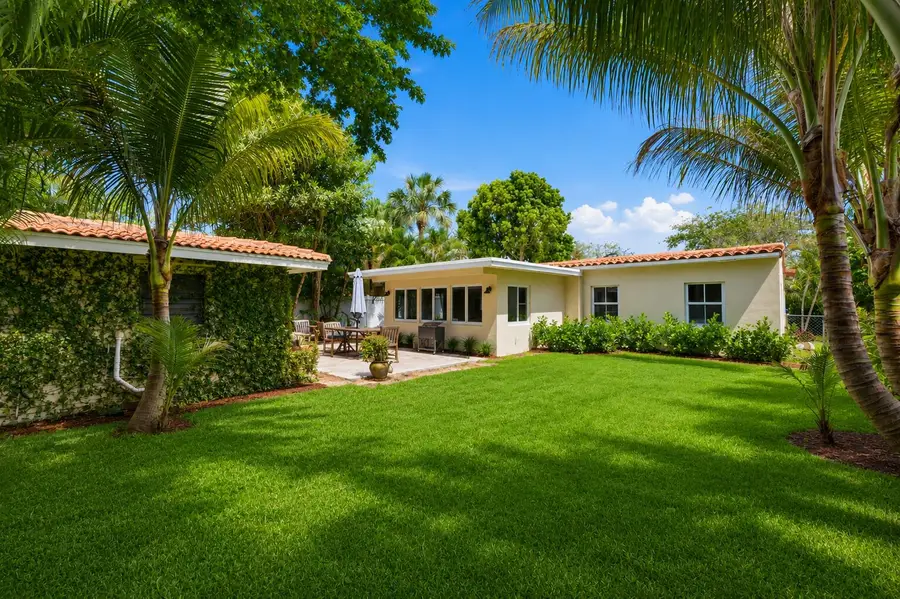 1020 SW 18th Court, Fort Lauderdale, FL 33315 - #2