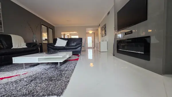 9301 Sunrise Lakes Boulevard #306, Sunrise, FL 33322
