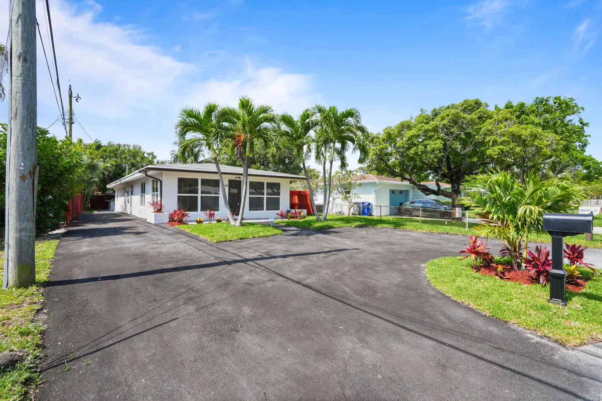 1404 NE 2nd Street, Pompano Beach, FL 33060 - #1