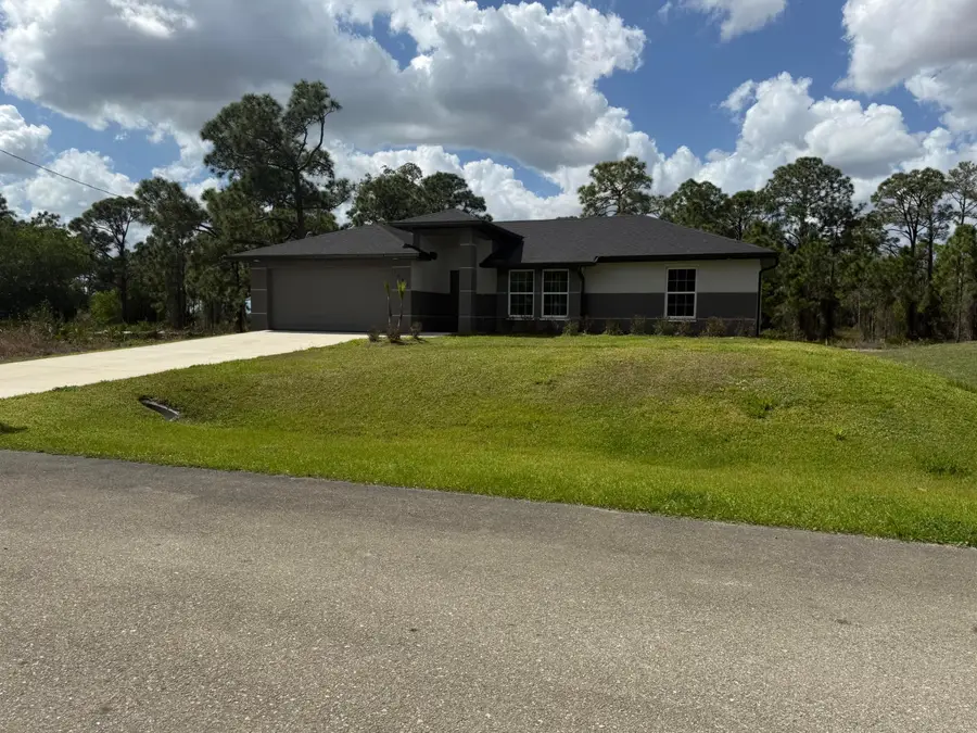 1046 S Cheney Ave Avenue S, Lehigh Acres, FL 33974 - #2