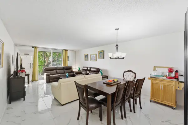 260 NW 76th Avenue #207, Margate, FL 33063