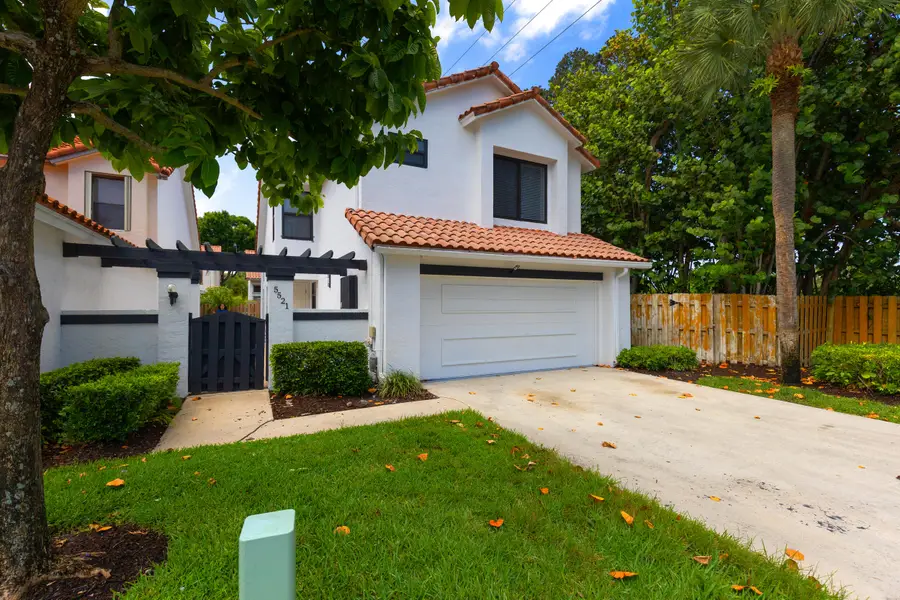 5521 Ilford Court, Boca Raton, FL 33486 - #2