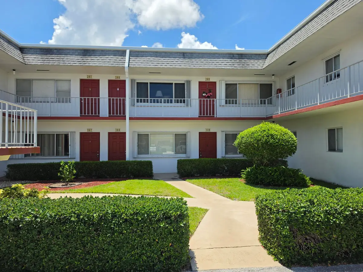 3320 Lake Osborne Drive #109, Lake Worth Beach, FL 33461 - #1