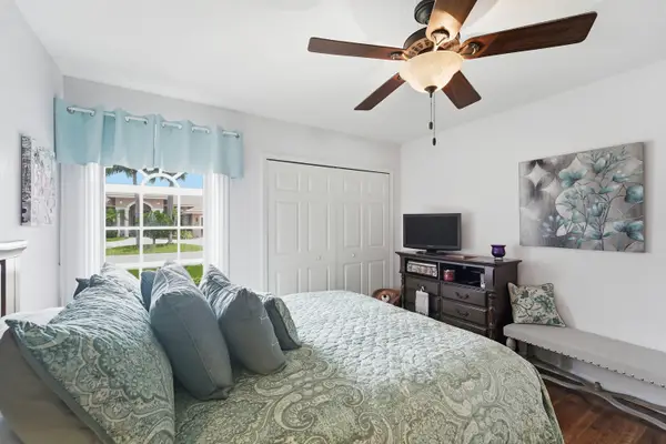 4788 S Cypress Dr Drive S, Boynton Beach, FL 33436