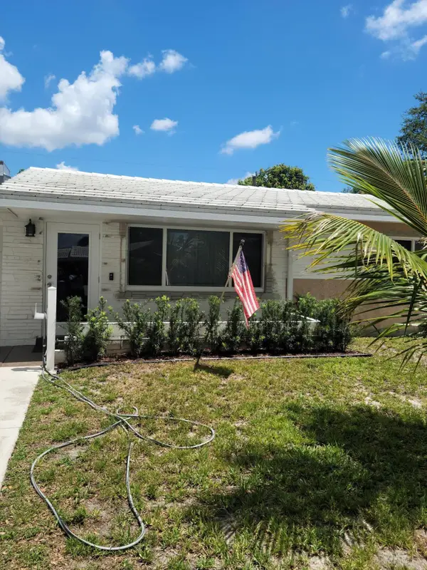 6781 Charleston Street, Hollywood, FL 33024