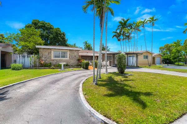 2210 Everglades Drive, Miramar, FL 33023