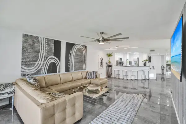 2603 NW 103rd Avenue #401, Sunrise, FL 33322