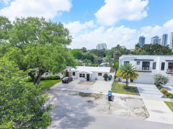 413 SW 11th Street, Fort Lauderdale, FL 33315