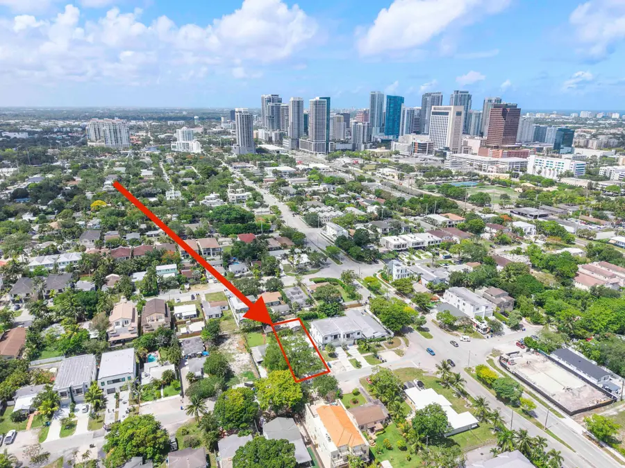 413 SW 11th Street, Fort Lauderdale, FL 33315 - #3