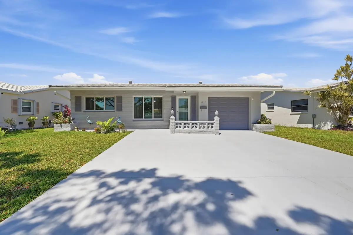 5711 NW 84th Terrace, Tamarac, FL 33321 - #1