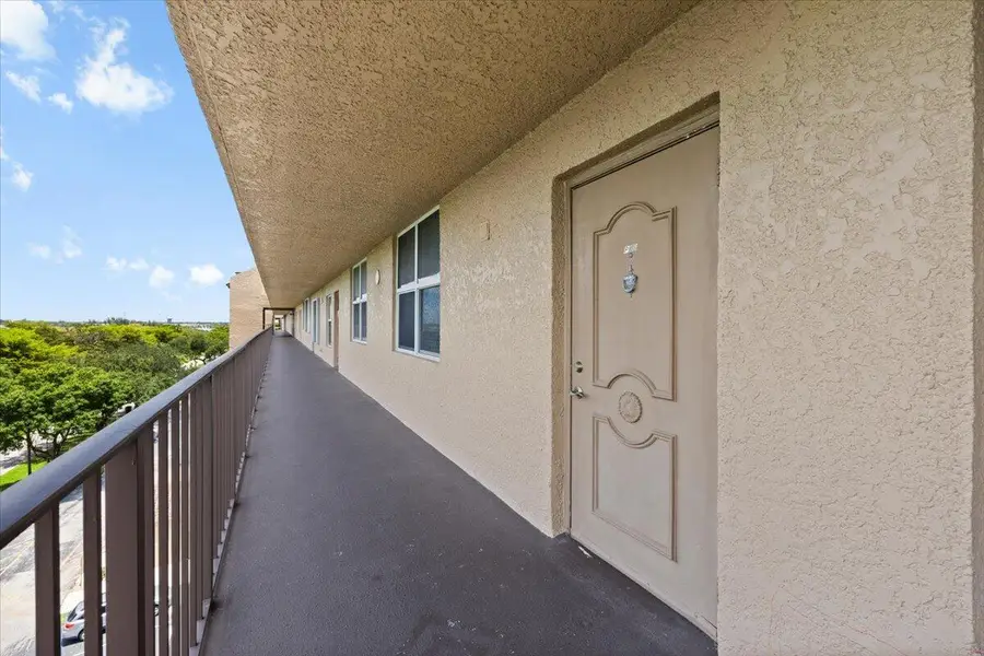 4550 NW 18th Avenue #709, Deerfield Beach, FL 33064 - #3