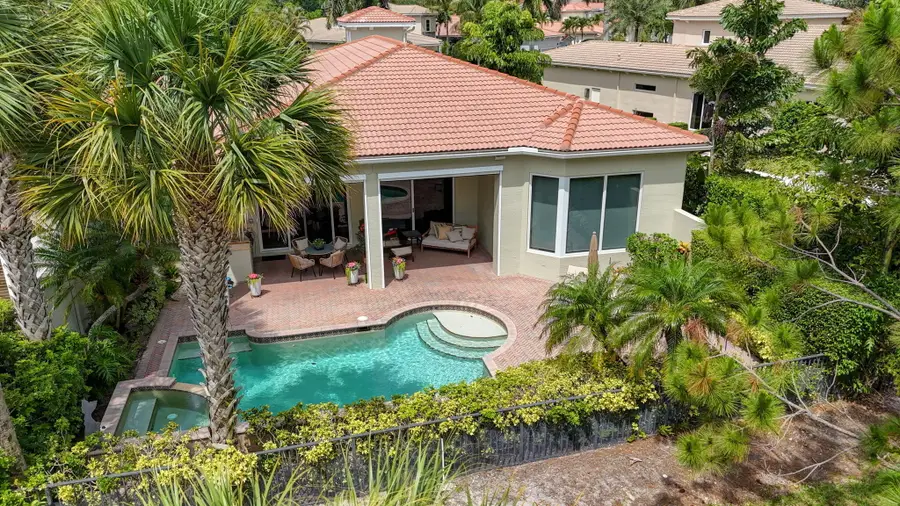 160 Viera Drive, Palm Beach Gardens, FL 33418 - #2