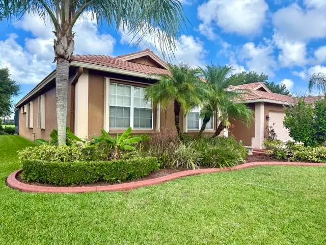 598 NW Waverly Circle S, Port Saint Lucie, FL 34983 - #2