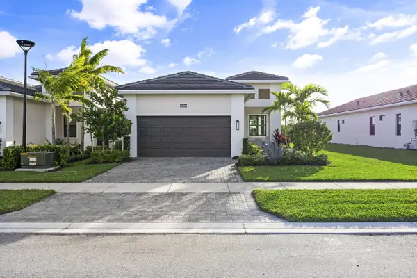 15890 Key Biscayne Lane, Westlake, FL 33470