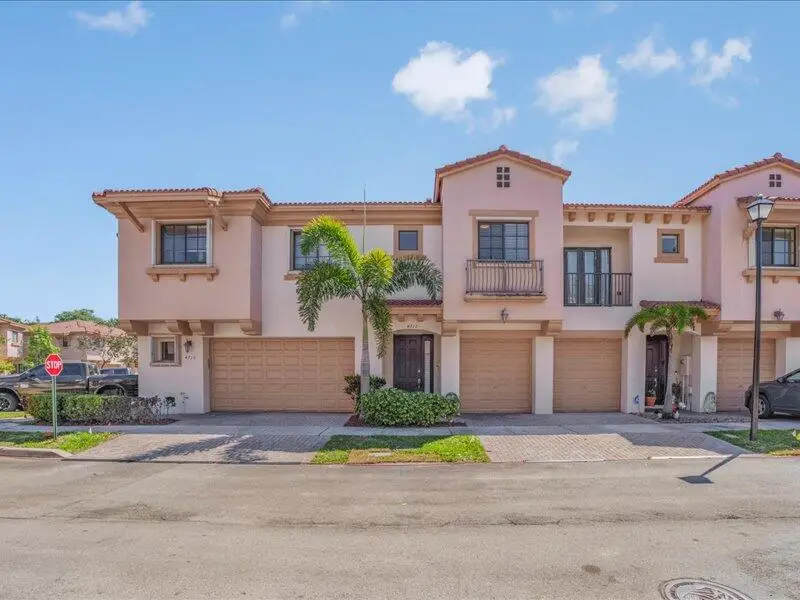 4712 Grand Cypress Circle N, Coconut Creek, FL 33073 - #1