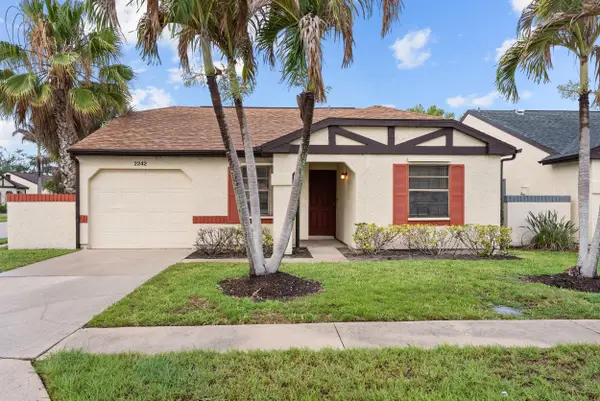 2242 SE Breckenridge Circle, Port St Lucie, FL 34952