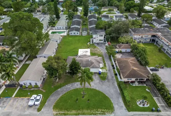 2646 Johnson Street, Hollywood, FL 33020