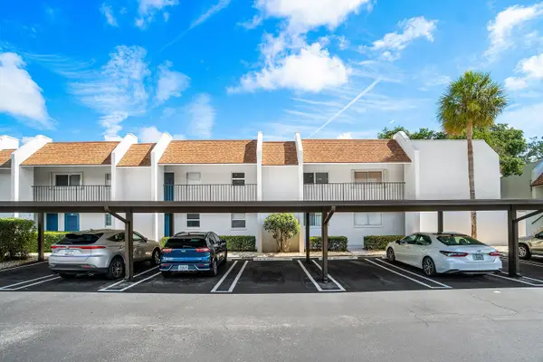 2905 SW 22nd Avenue #2020, Delray Beach, FL 33445