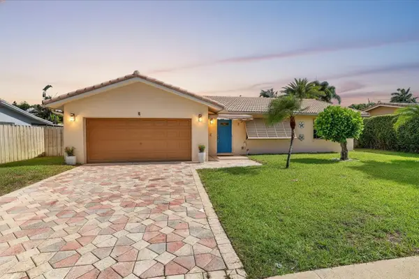 7 Tam O Shanter Lane, Boca Raton, FL 33431