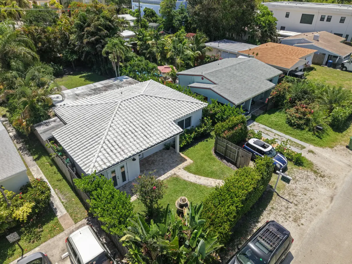 1236 NE 13th Avenue, Fort Lauderdale, FL 33304 - #1