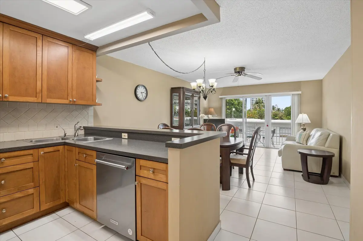 550 Bayshore Drive #314, Fort Lauderdale, FL 33304 - #1