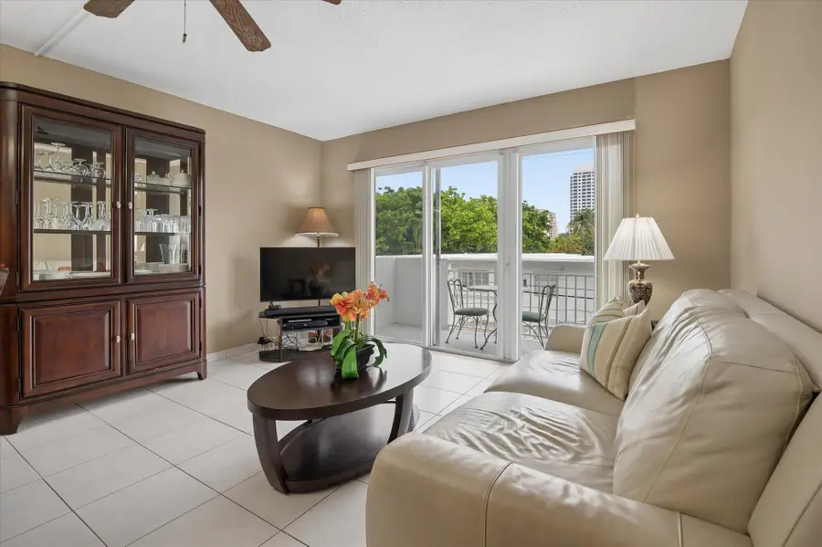 550 Bayshore Drive #314, Fort Lauderdale, FL 33304 - #3