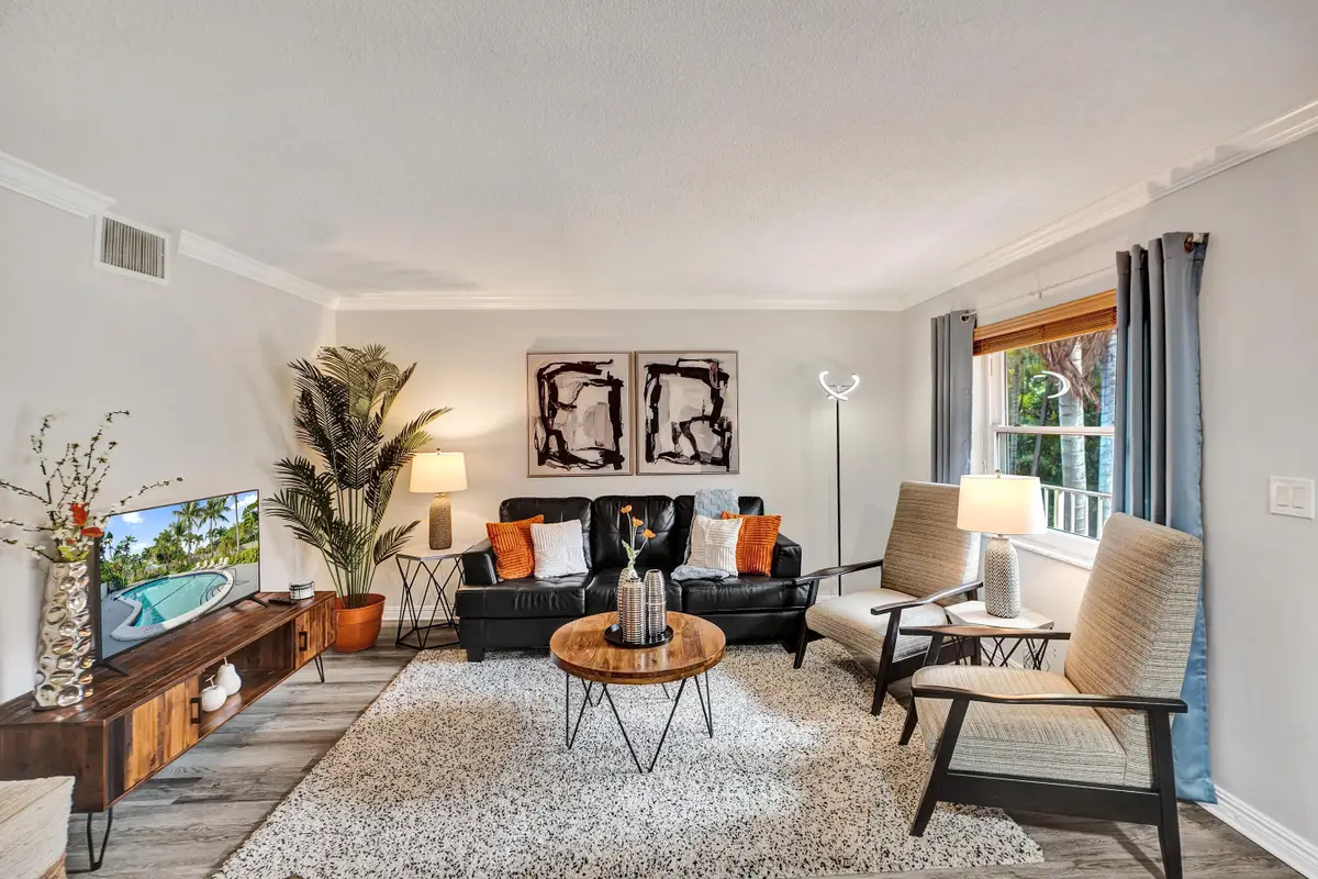 1125 NE 16th Place #209, Fort Lauderdale, FL 33305 - #1