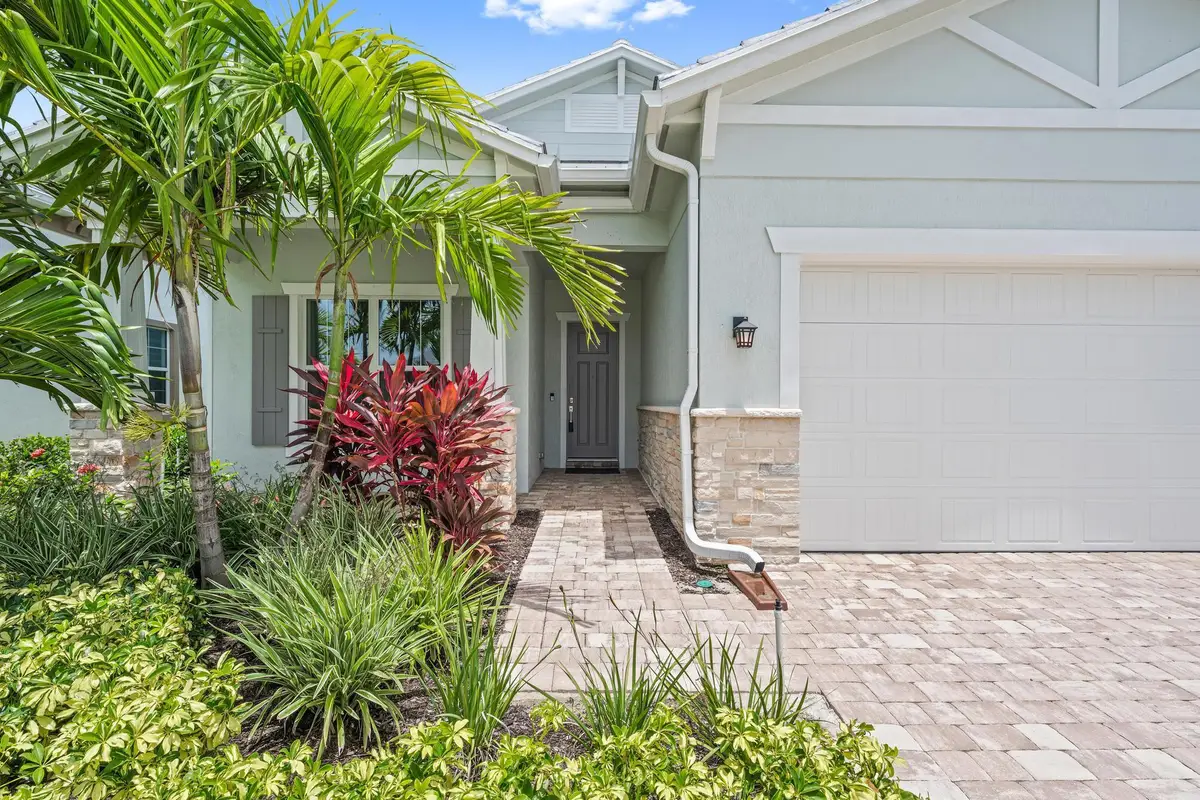 10546 Northbrook Circle, Palm Beach Gardens, FL 33412 - #1