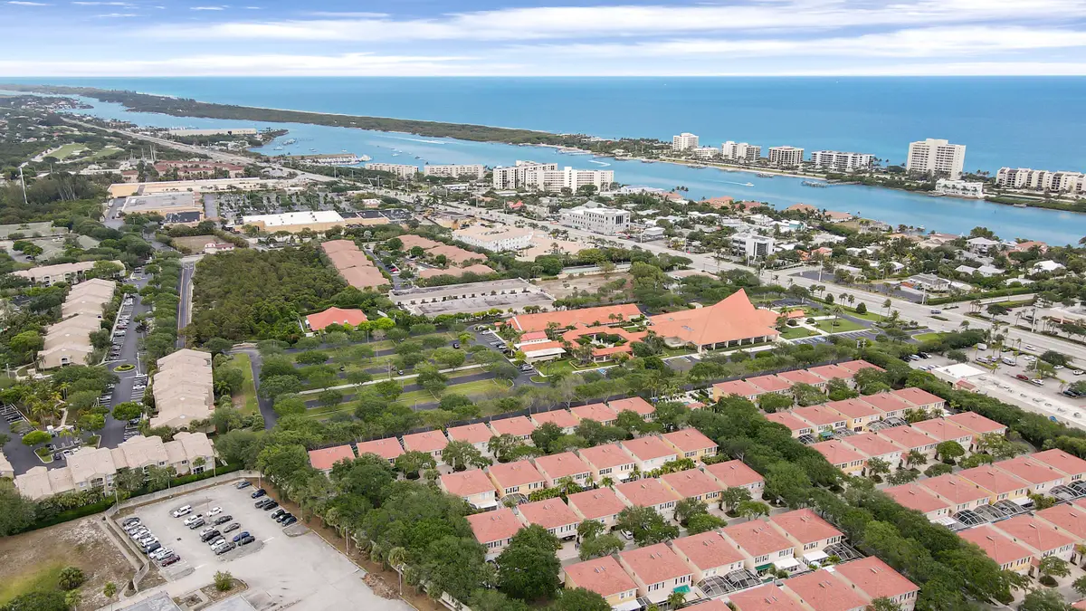 23 Live Oak Circle, Tequesta, FL 33469 - #1