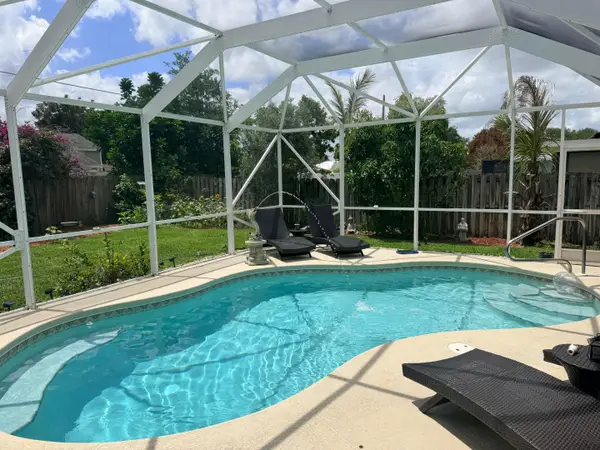 842 SE Quiescent Lane, Port St Lucie, FL 34983