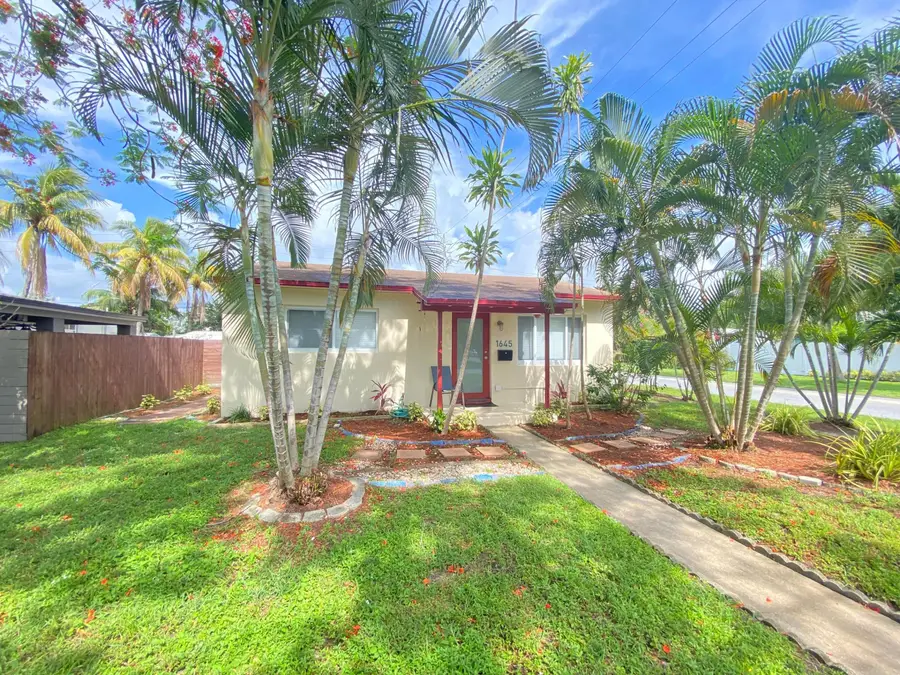 1645 NE 16th Avenue, Fort Lauderdale, FL 33305 - #2