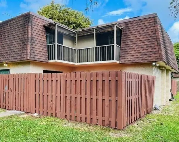 5818 Swordfish Court #B, Tamarac, FL 33319