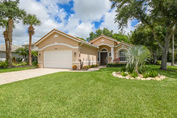 7600 Greenbrier Circle, Port St Lucie, FL 34986