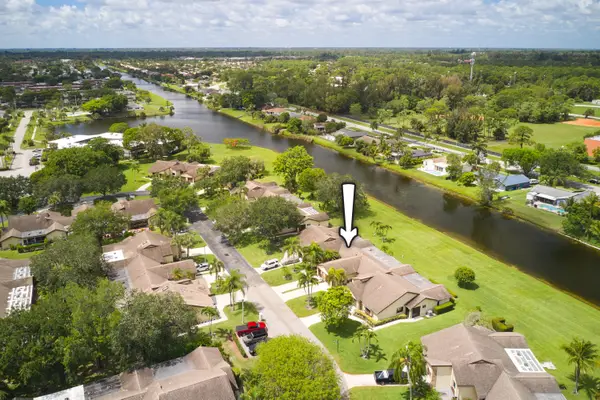 154 Ramblewood Circle, Royal Palm Beach, FL 33411