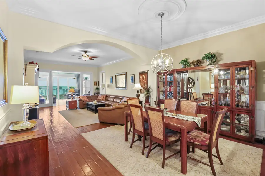 25 Harbour Isle Dr W #205, Fort Pierce, FL 34949 - #2