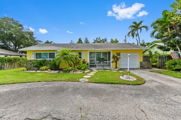 3002 Cardinal Drive, Delray Beach, FL 33444