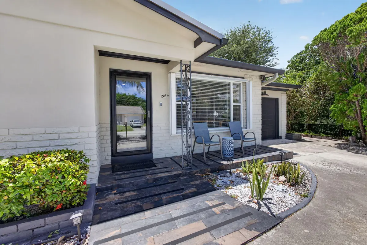1964 Circle Drive, North Palm Beach, FL 33408 - #1