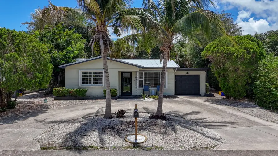 1964 Circle Drive, North Palm Beach, FL 33408 - #2