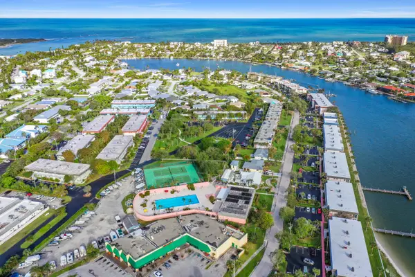 1309 Bayshore Drive #203, Fort Pierce, FL 34949