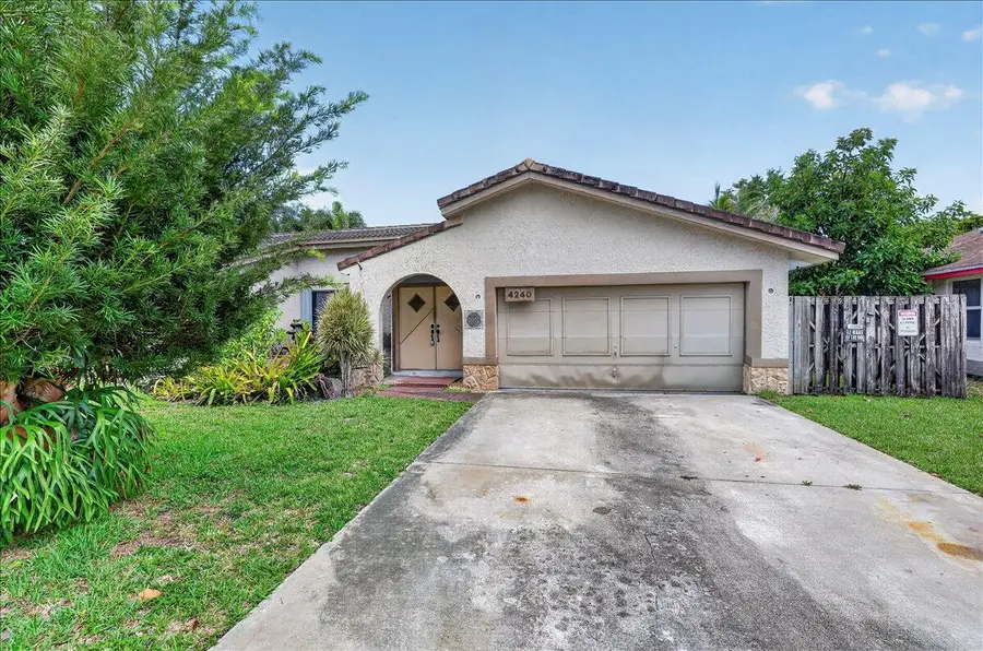 4240 NW 74th Avenue, Lauderhill, FL 33319 - #2