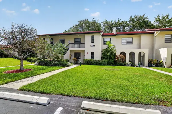 8310 Casa Del Lago #D, Boca Raton, FL 33433